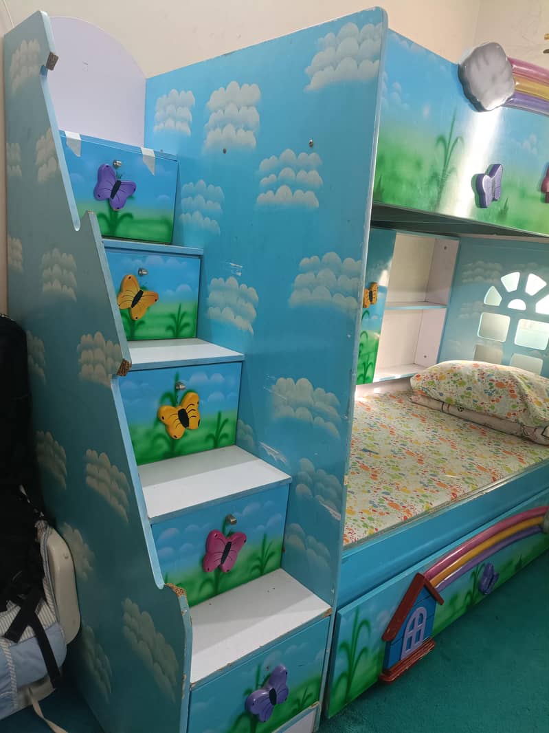 Bunk bed for 3 3