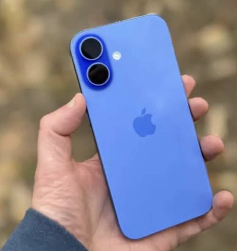 Apple iPhone 16 1