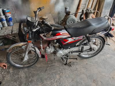 0,3,01,65,23,825Honda CD 70 2024/25 November ki all jenion condition