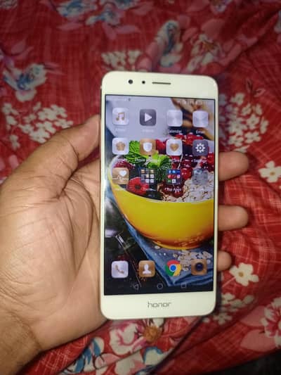 Honor 8