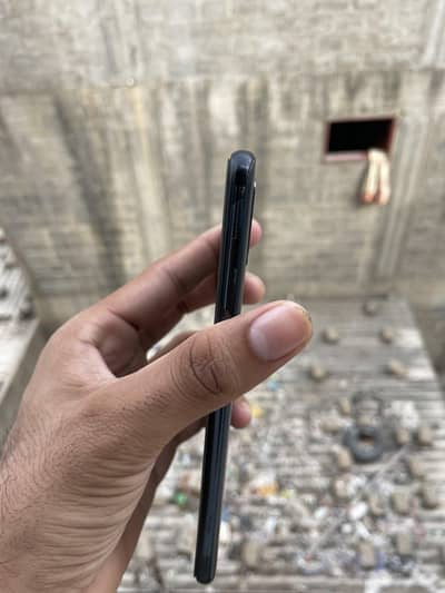 Samsung Mobile A50