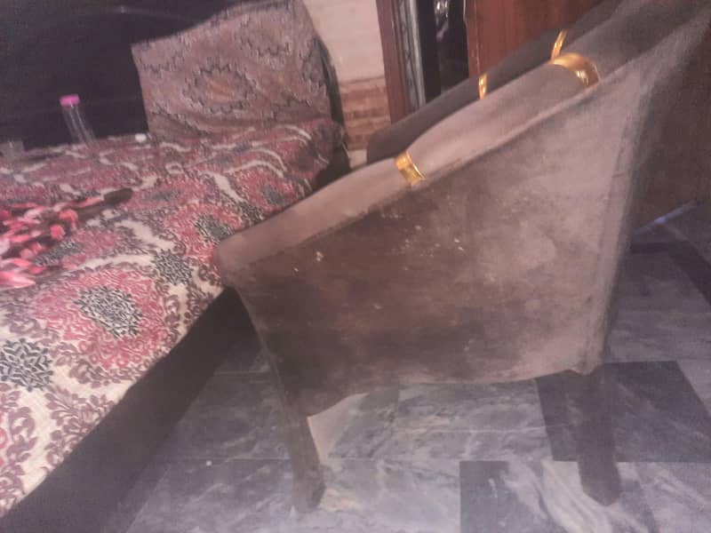 pohish sofa 3