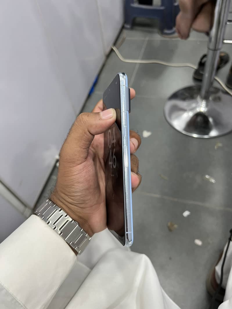 Google Pixel 8 Pro 2