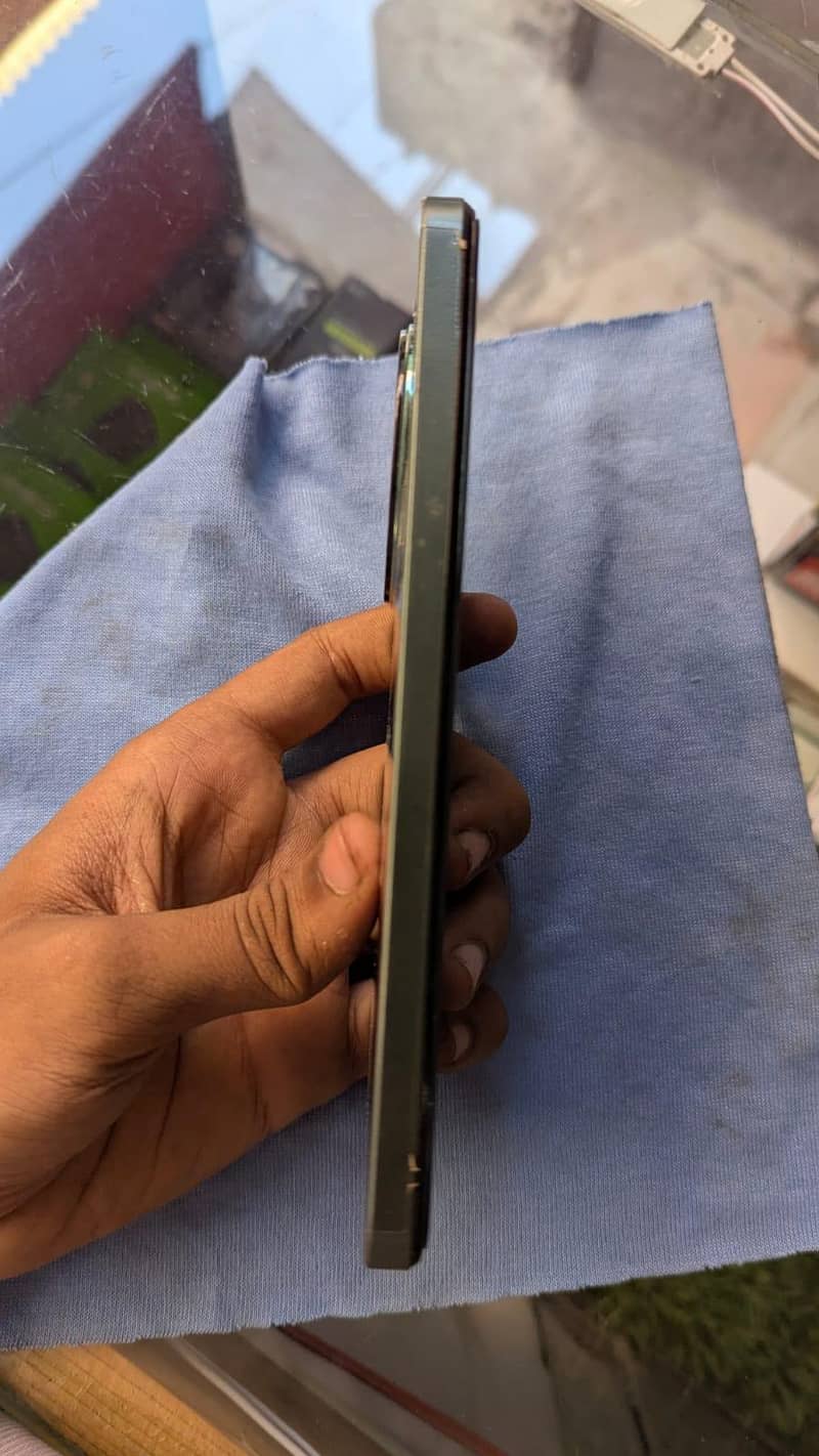 Realme 12 3