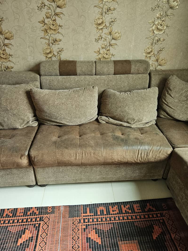 L Shaped Sofa 2
