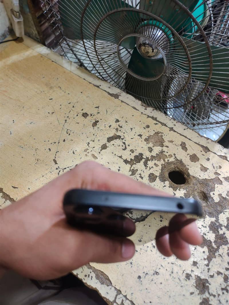 Xiaomi Redmi 12 2
