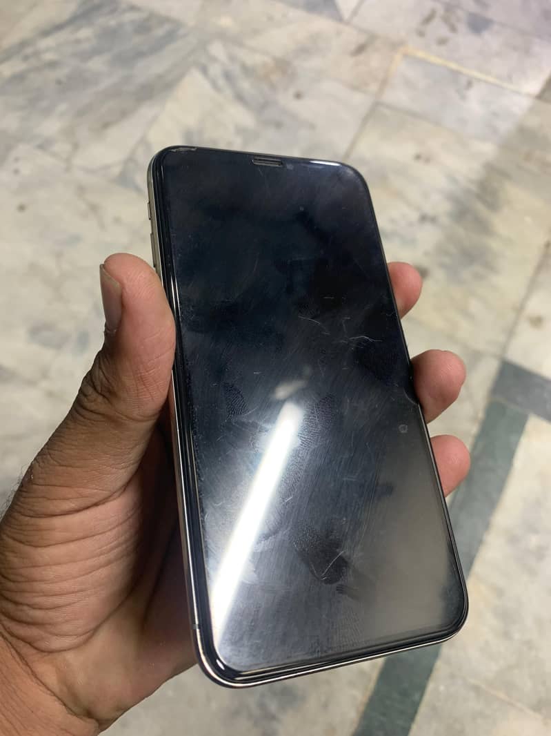Apple iPhone X 1