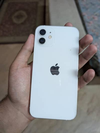 Apple iPhone 12