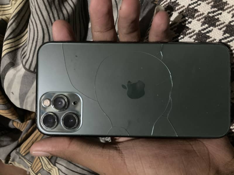 iPhone 11 Pro 0