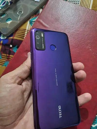 Tecno CAMON 15