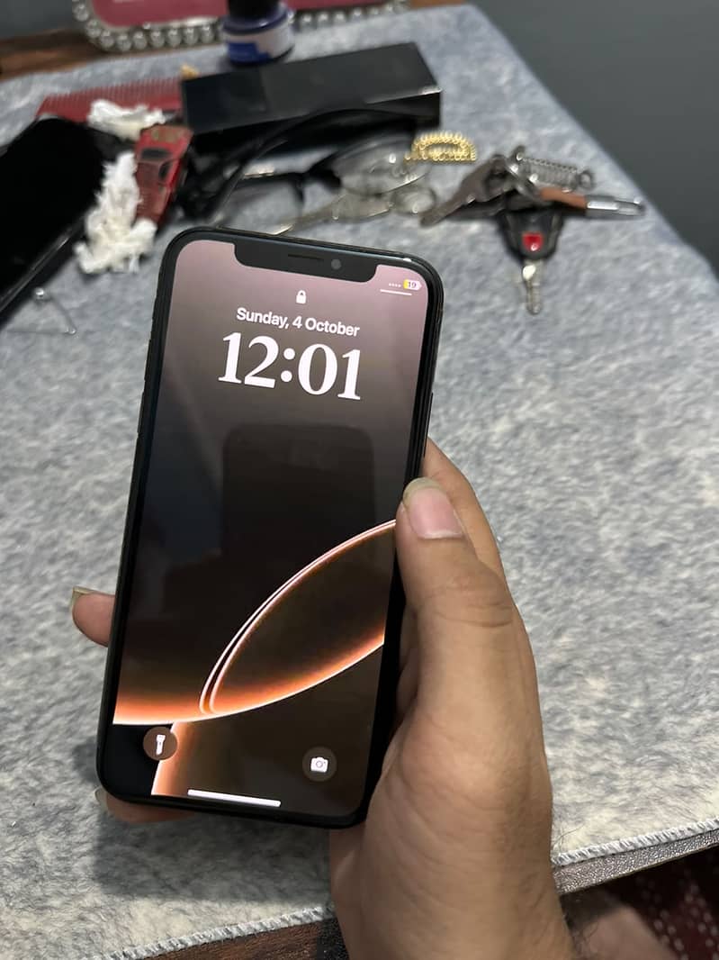Apple iPhone X 2