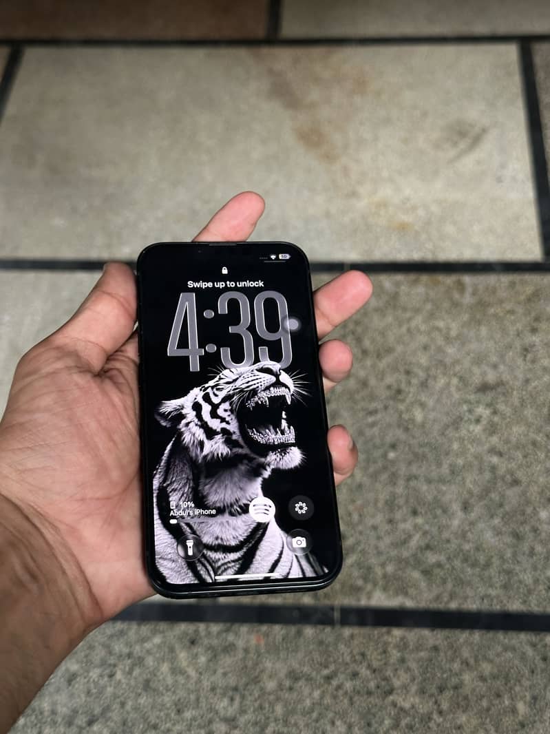 Apple iPhone 13 3