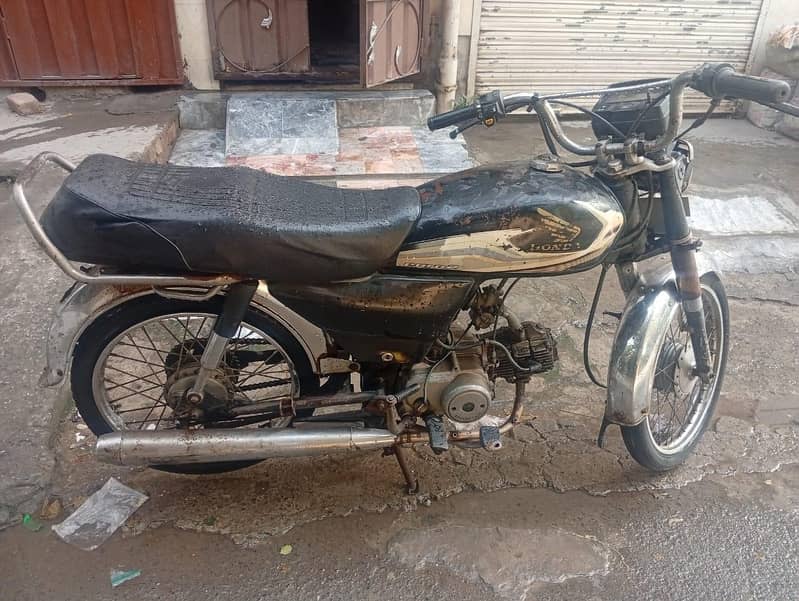 2002 Model start bike 0