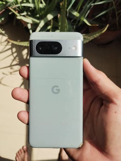 Google Pixel 8