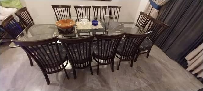 12 Seater Dinning table with glass top