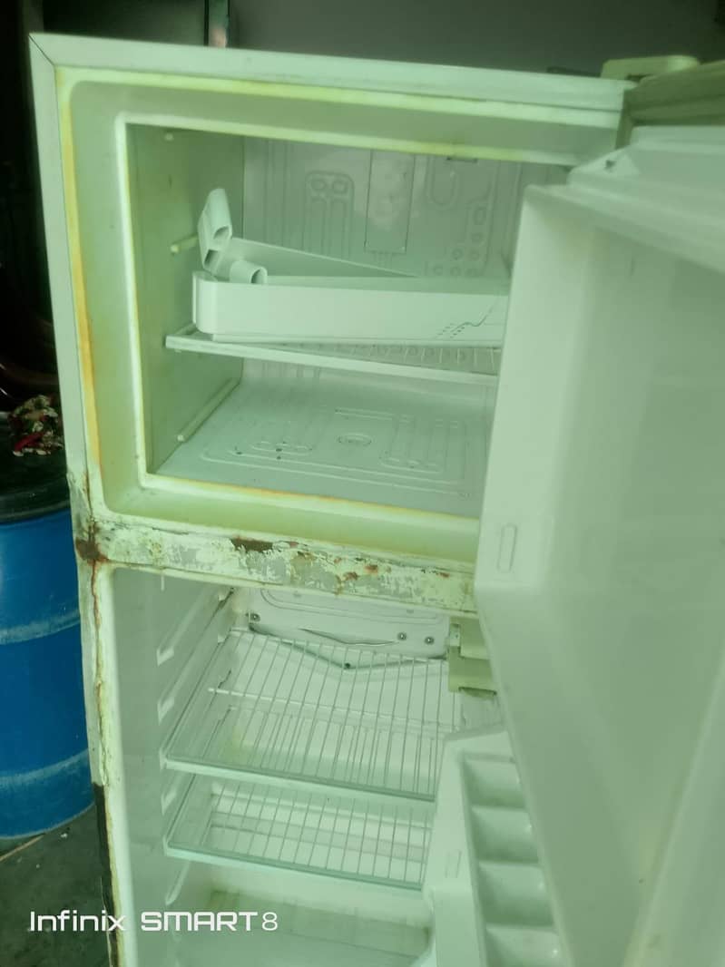 Dawlance freezer 3
