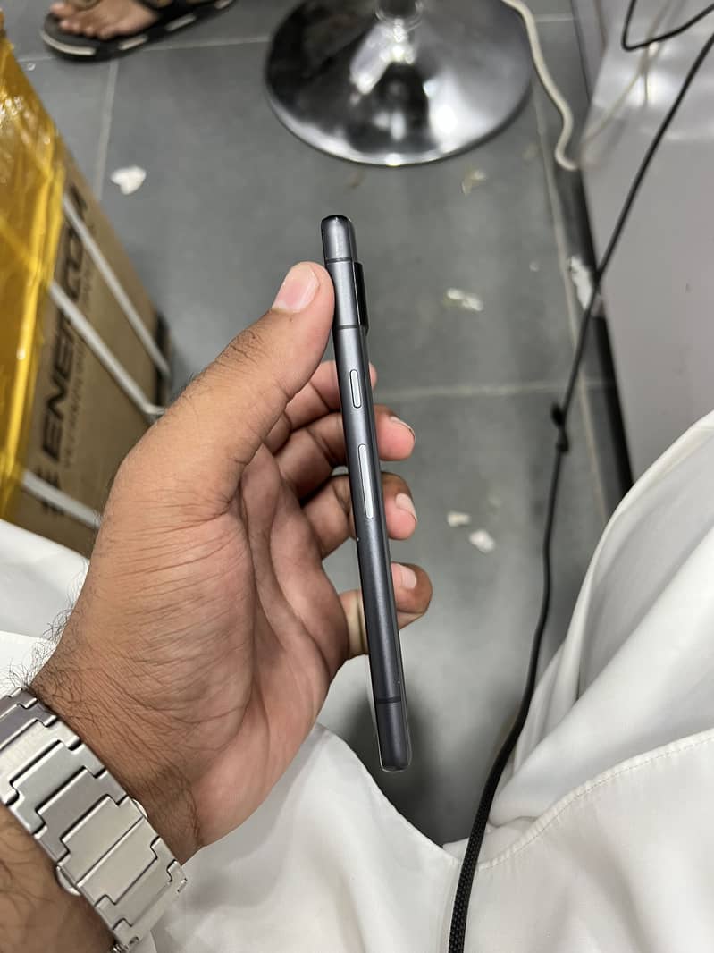 Google Pixel 7a 3