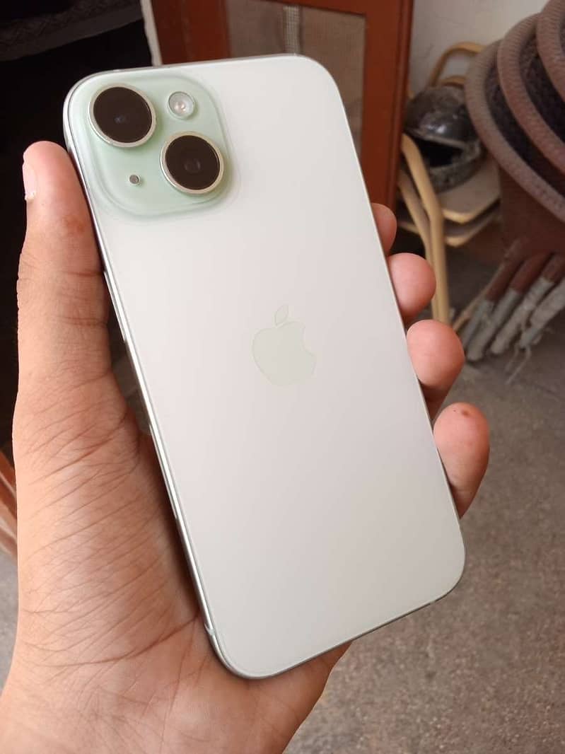 Apple iPhone 15 0