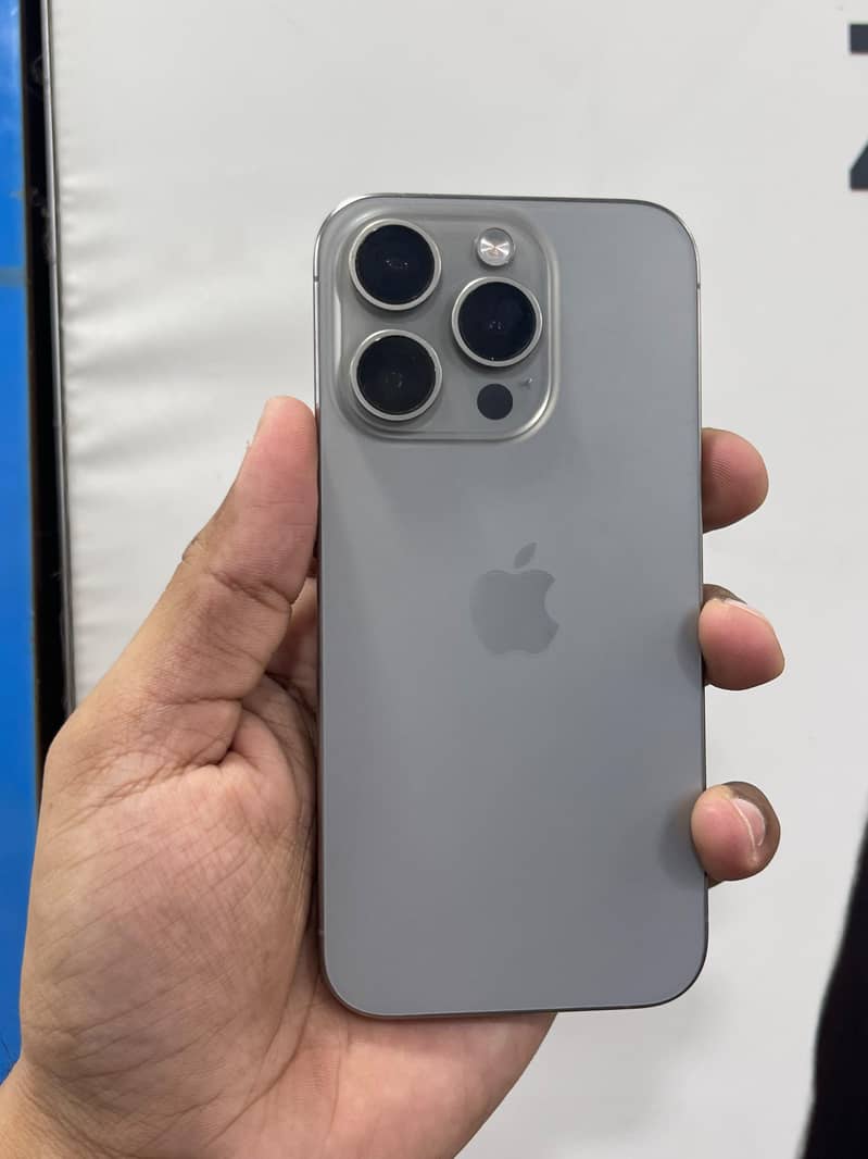 Iphone 15 pro 0