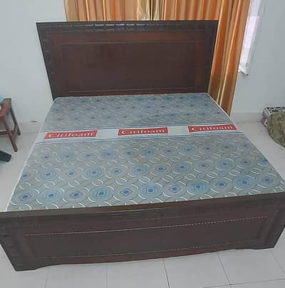 Quees Size Double Bed