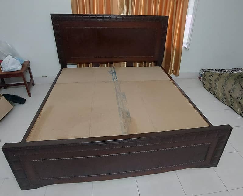 Quees Size Double Bed 2