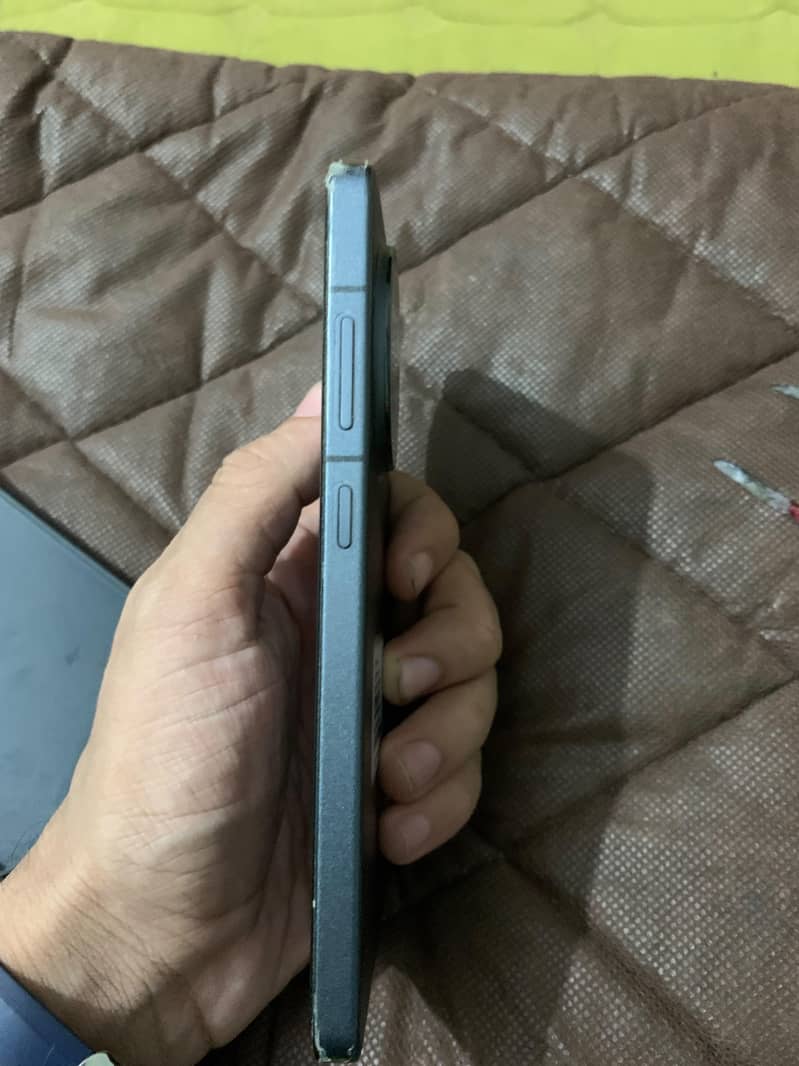 One Plus 13R 4