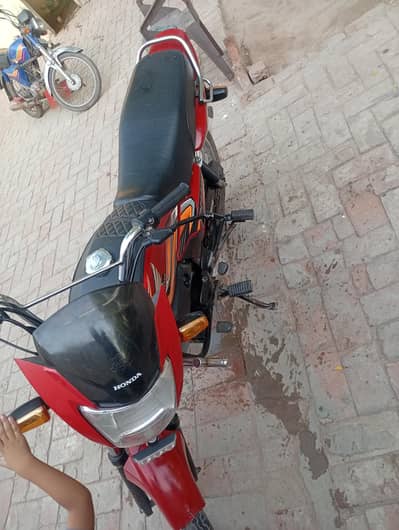 Honda pridor