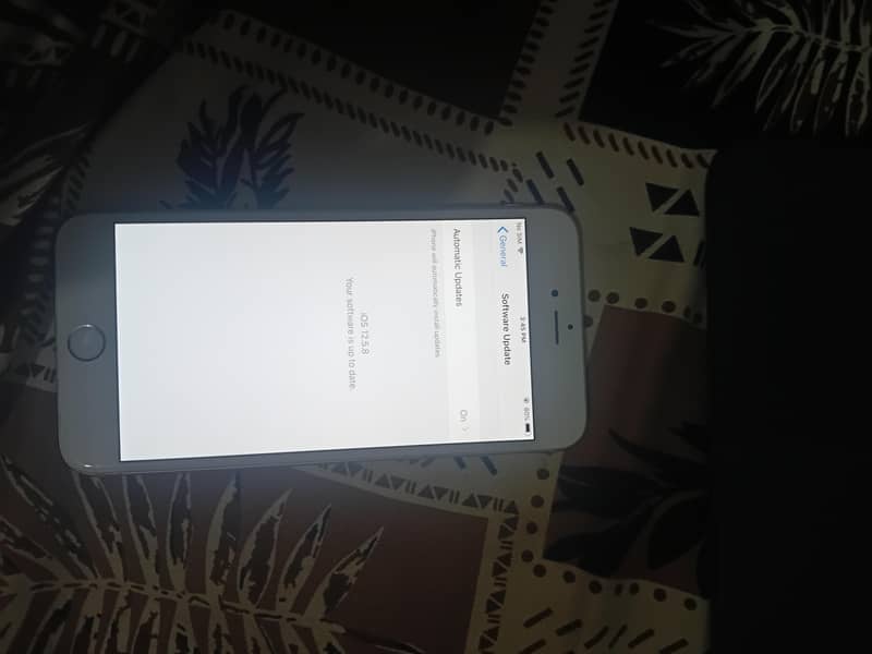 Apple iPhone 6 Plus 3