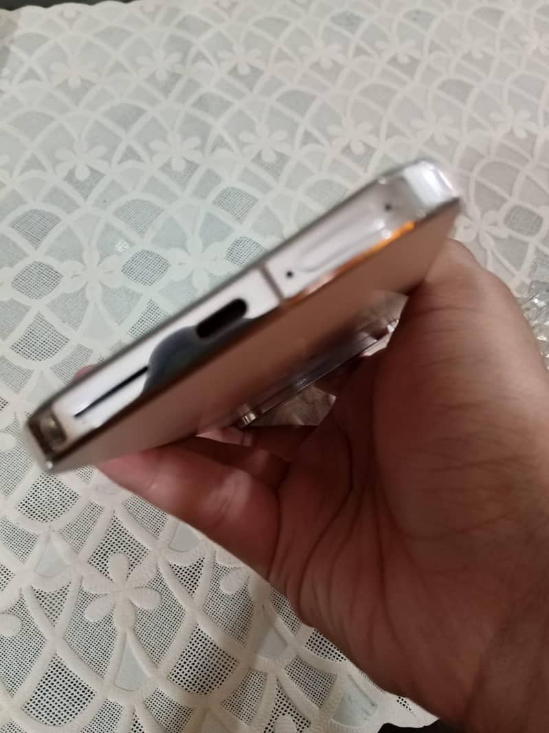 Google Pixel 9 Pro XL 4