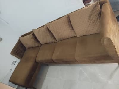 Little bit used sofa 5 seater