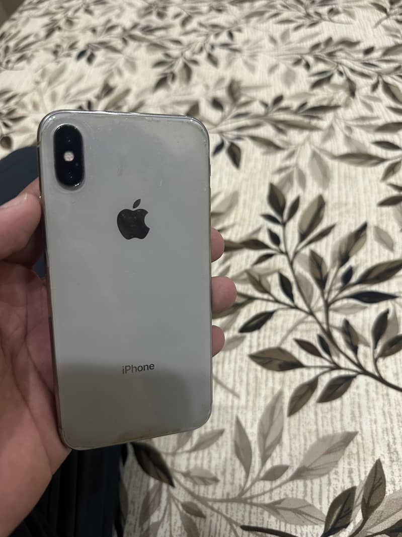 Apple iPhone X 3