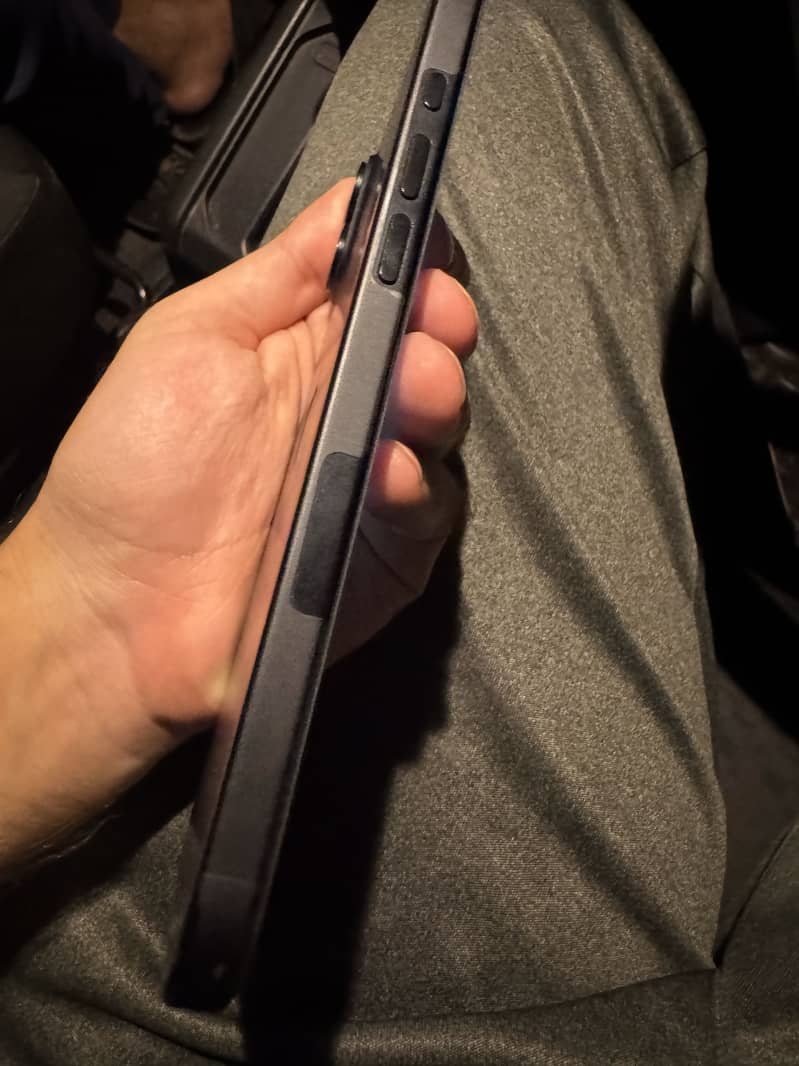 Apple iPhone 16 Plus 2