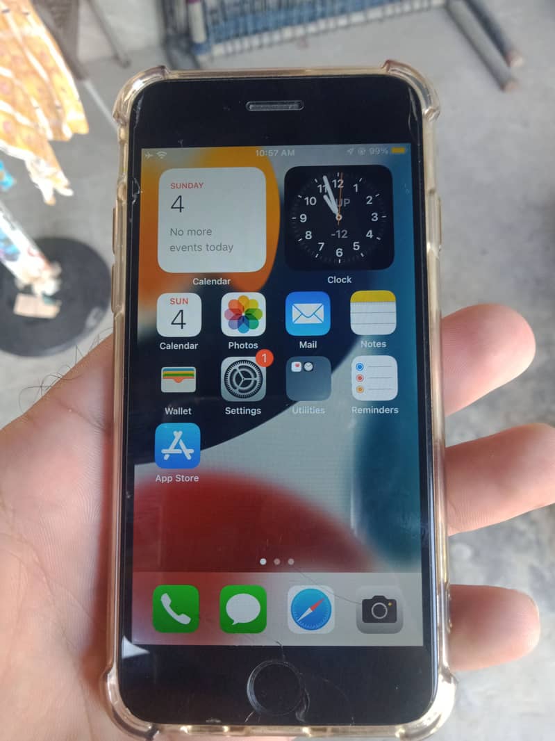 Apple iPhone 6S 8
