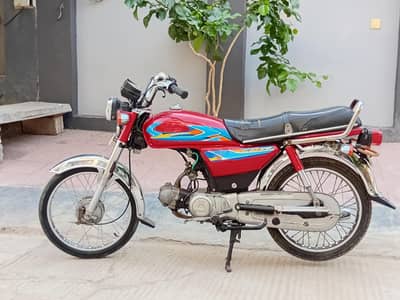 Honda cd 70.2006 model .