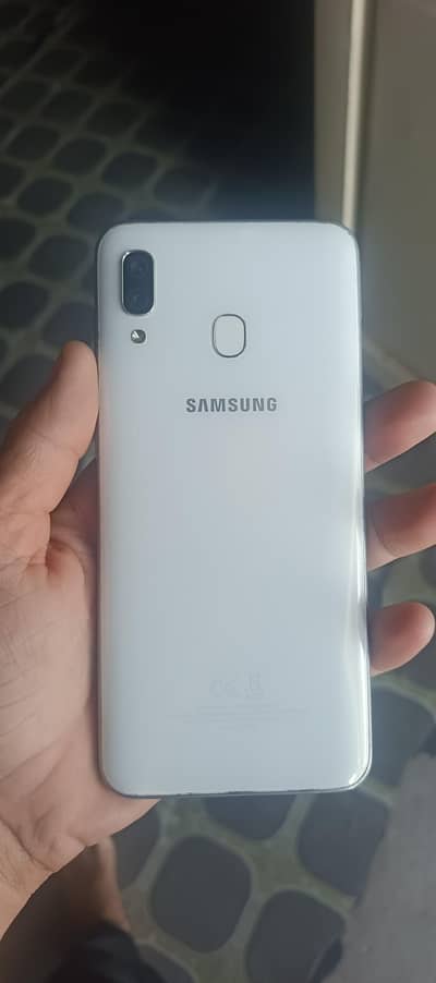 Samsung Mobile A30 4/64 only set