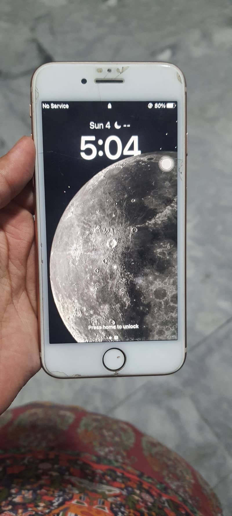 Apple iPhone 8 0