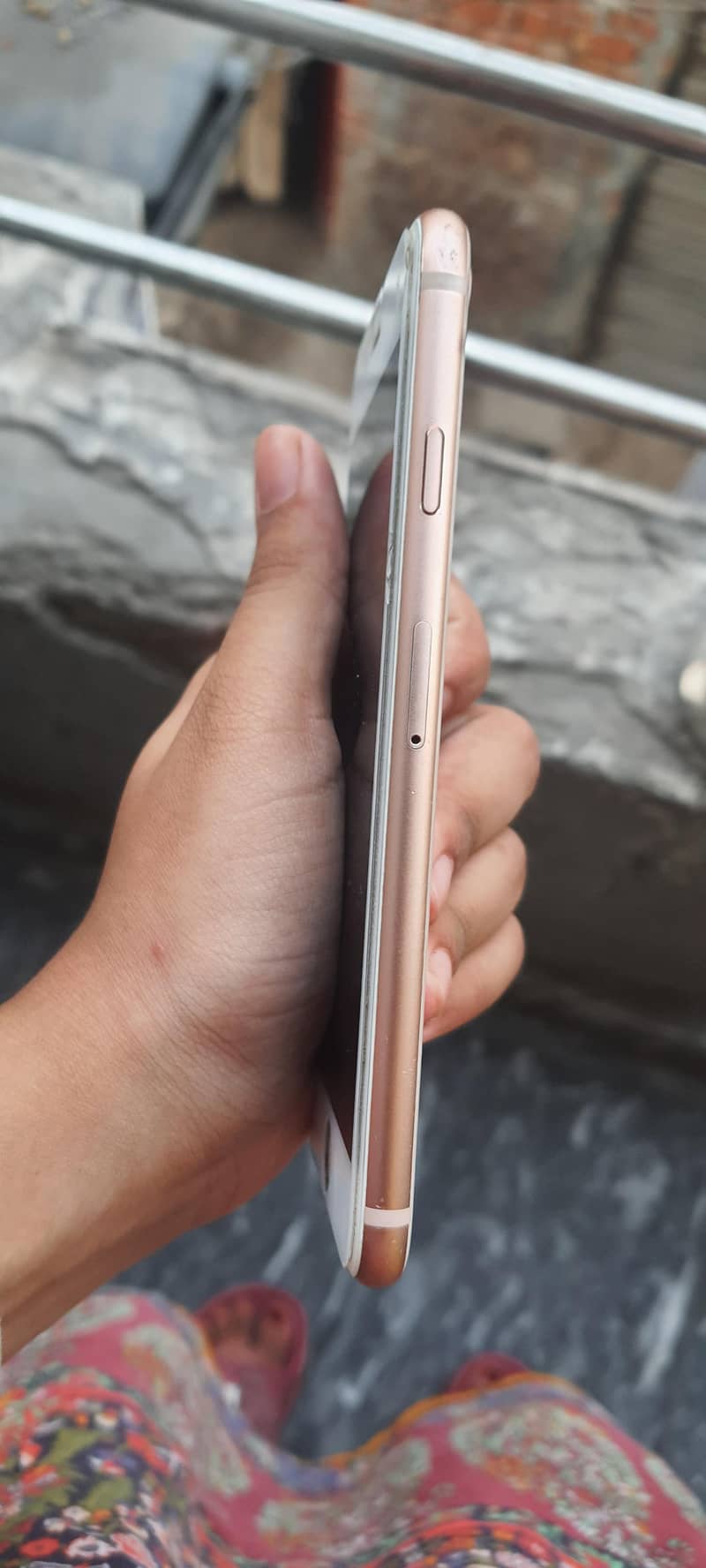 Apple iPhone 8 2