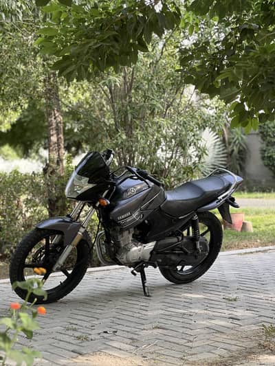 Yamaha YBR 125