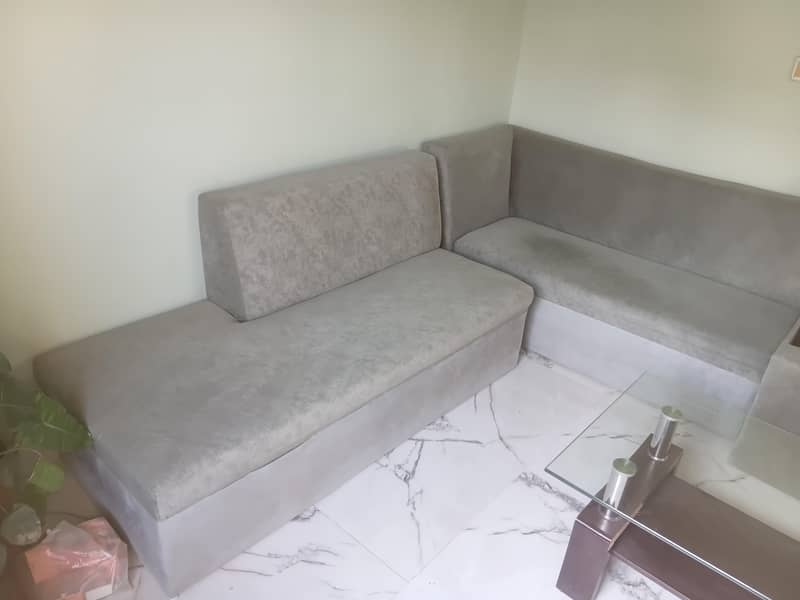 sofa set with table. 3