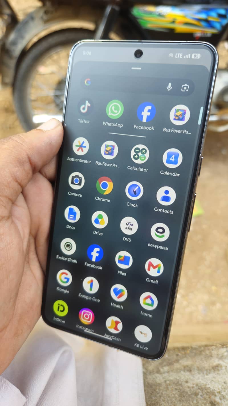 Google Pixel 8 Pro 1