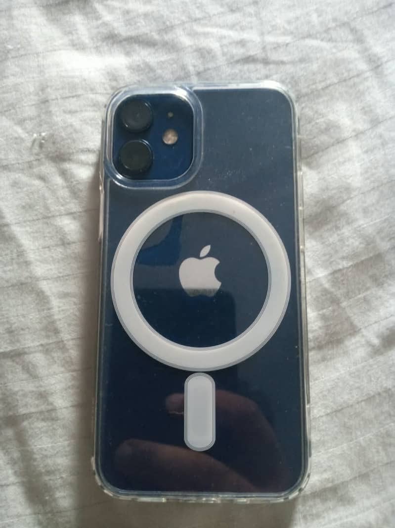 Apple iPhone 12 mini 0