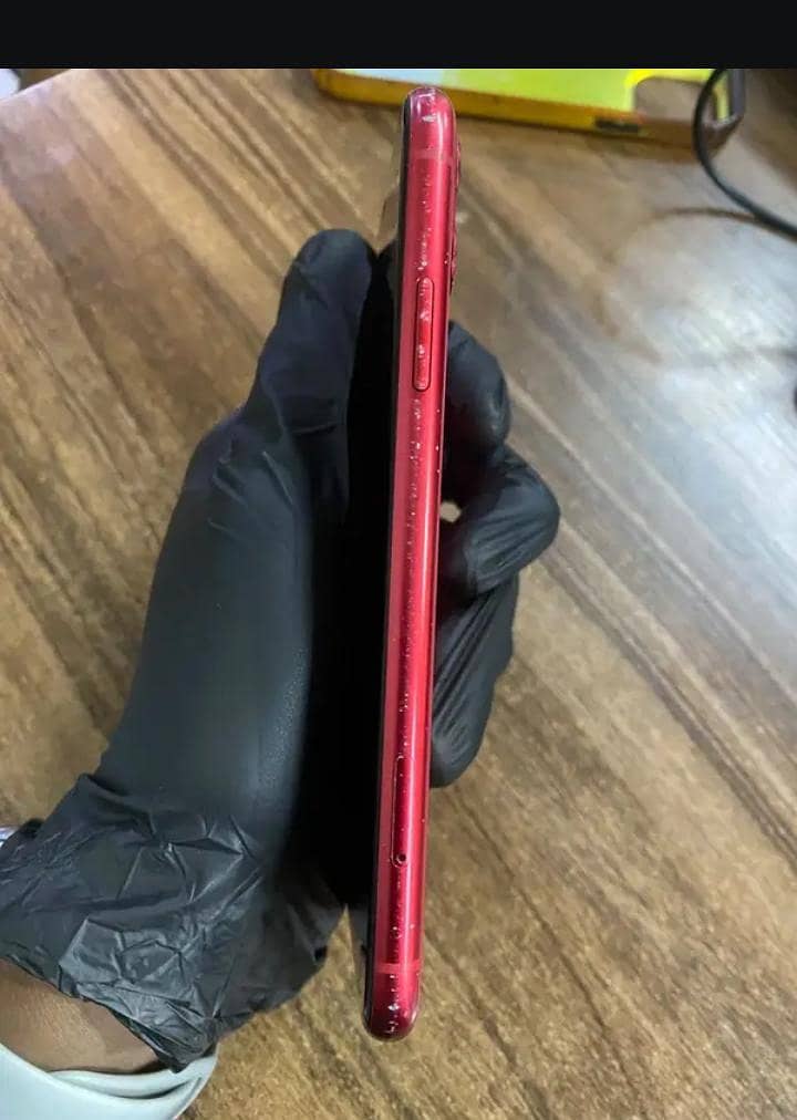 Apple iPhone 11 9