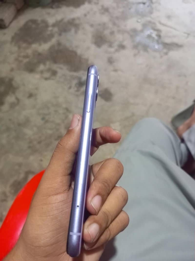 Apple iPhone 11 1