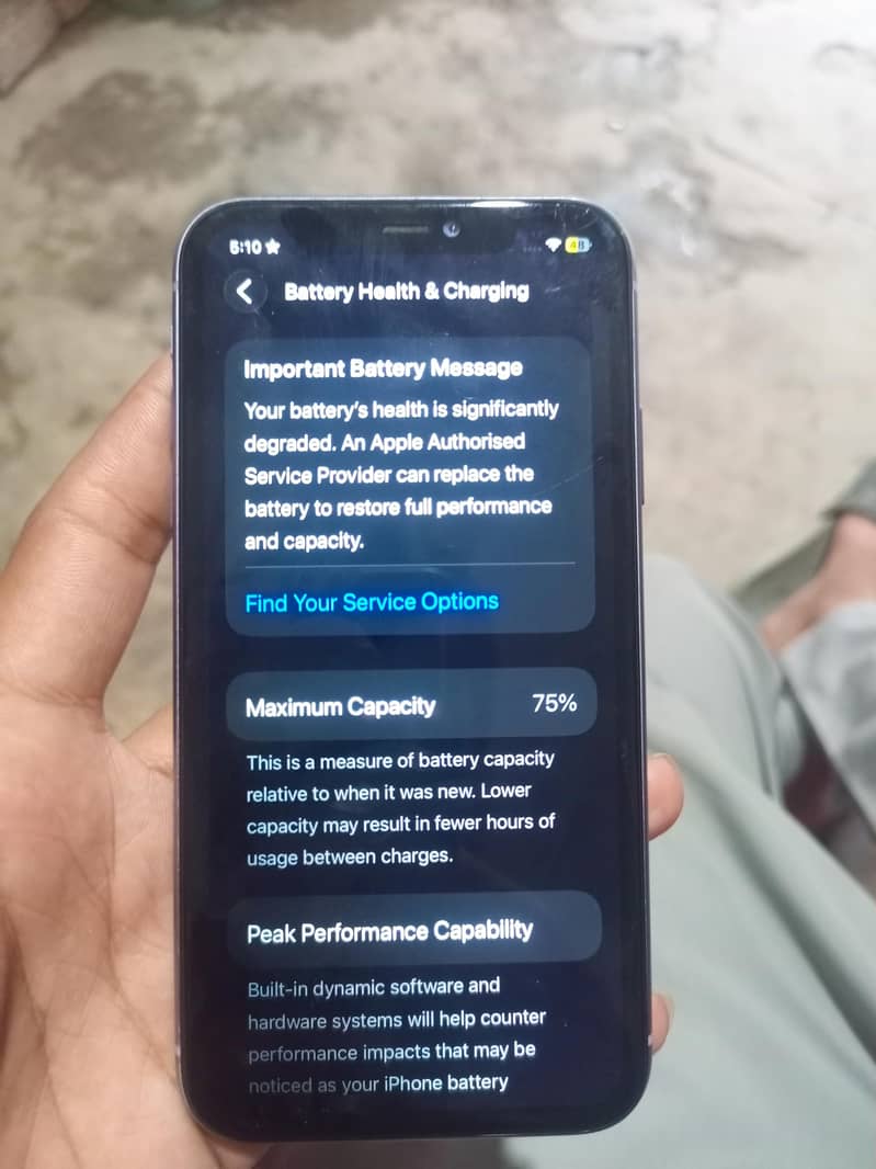 Apple iPhone 11 3
