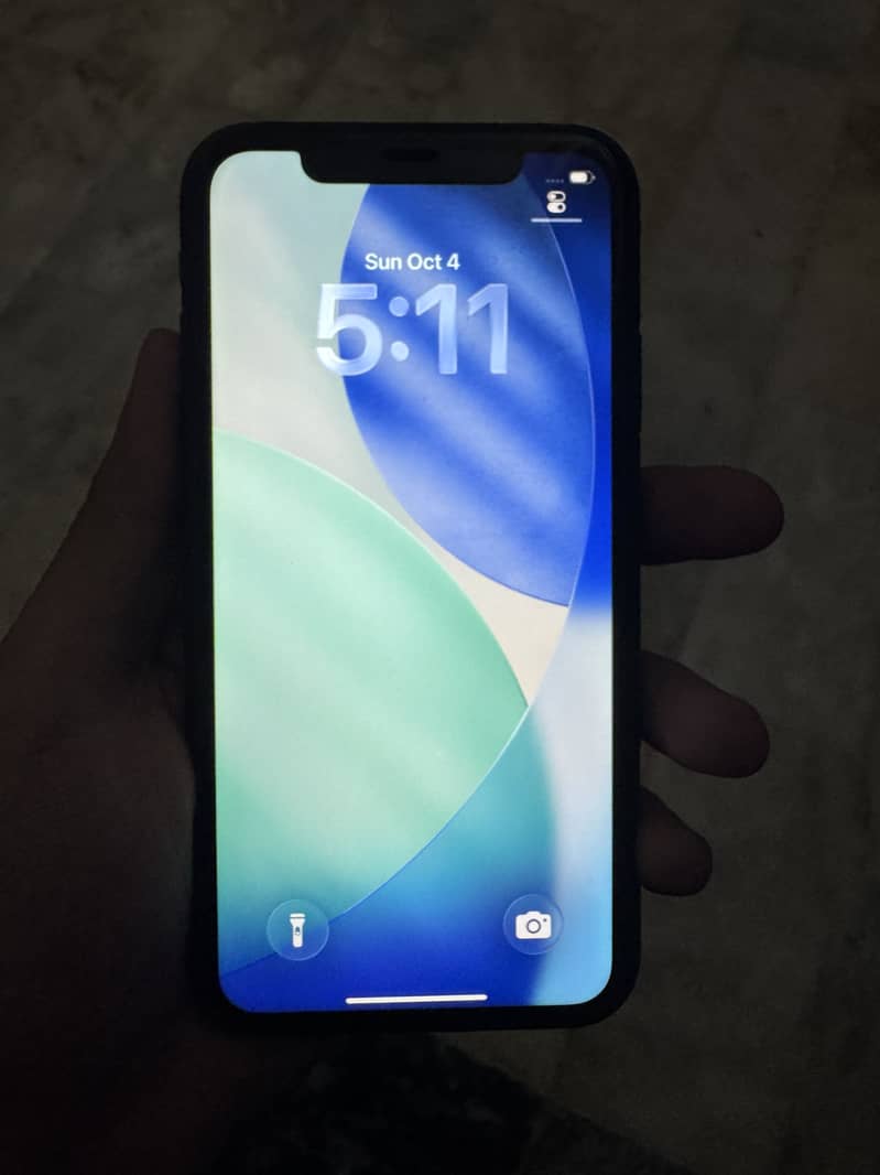 Apple iPhone 11 3