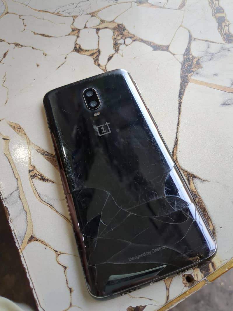 One Plus 6T 1