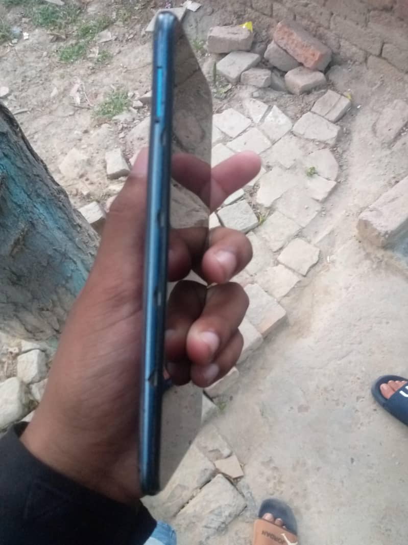 Itel P37 Pro 4