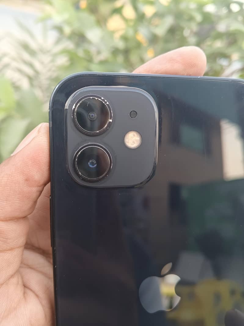Apple iPhone 12 2