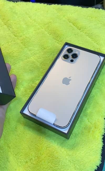 Apple iPhone 12 Pro