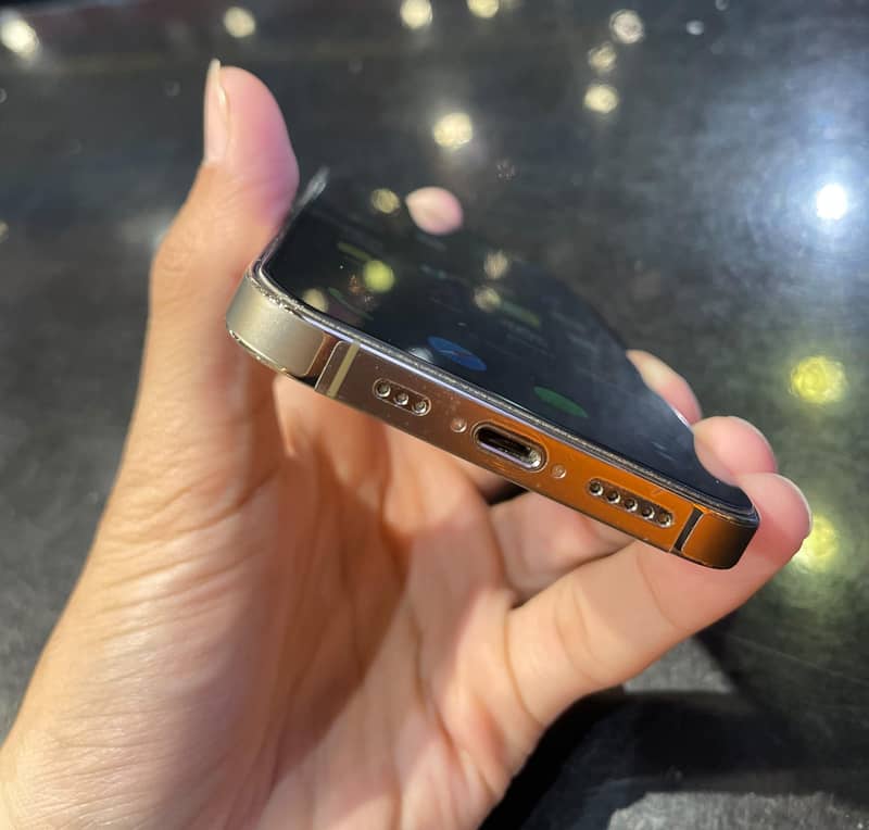 Apple iPhone 12 Pro 4
